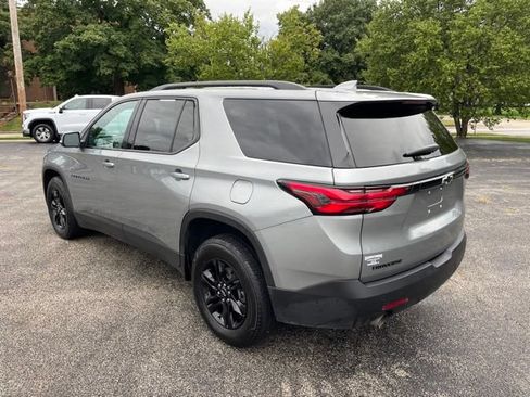 Used 2023 Chevrolet Traverse LS w/ Midnight/Sport Edition FWD image 7
