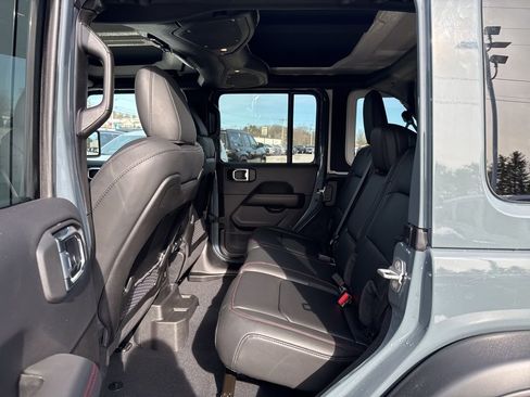 New 2026 Jeep Wrangler Unlimited Rubicon 392 image 25
