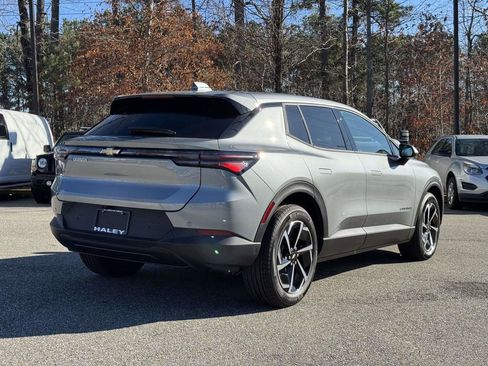 New 2026 Chevrolet Equinox EV LT image 20