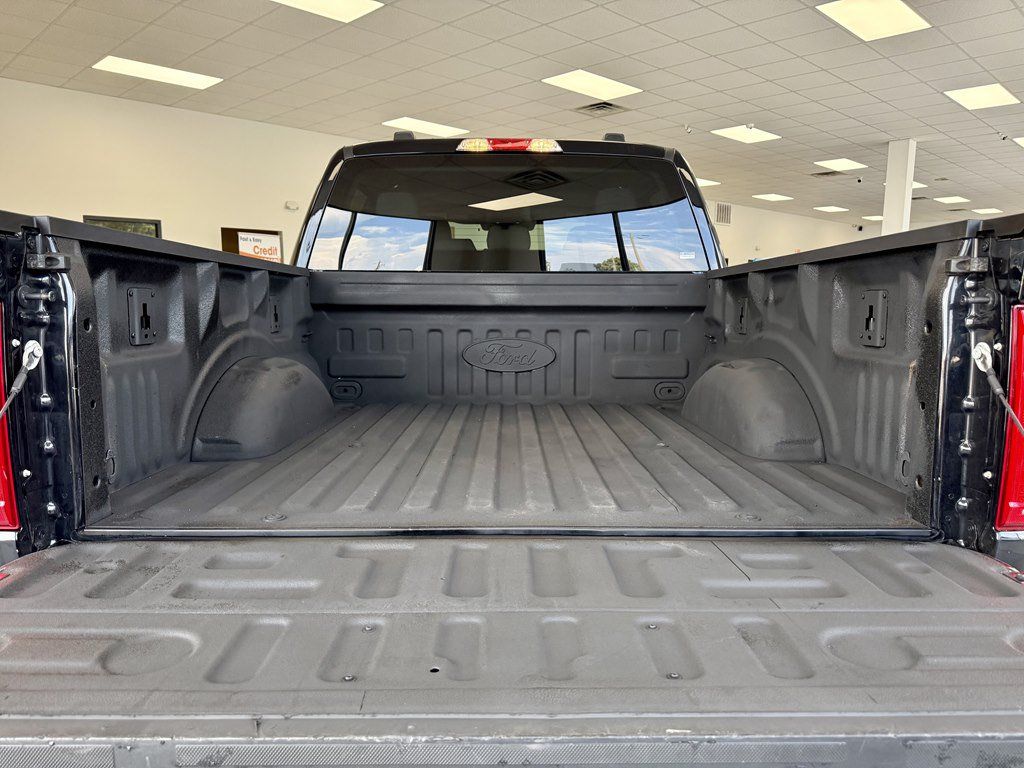Used 2023 Ford F150 XLT AWD/4WD image 9