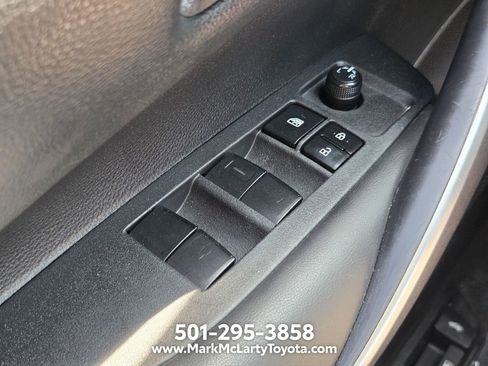 Used 2024 Toyota Corolla SE FWD image 23