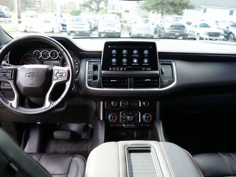 Used 2021 Chevrolet Tahoe RST w/ Luxury Package image 20