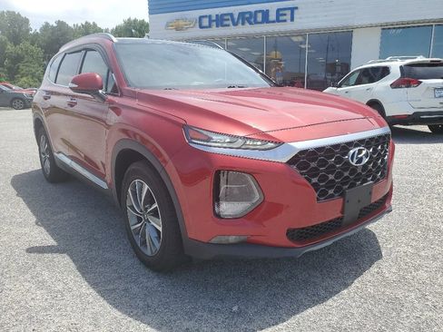 Used 2019 Hyundai Santa Fe AWD image 1