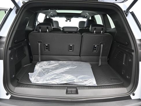 New 2026 GMC Acadia Elevation w/ Super Cruise Package image 19