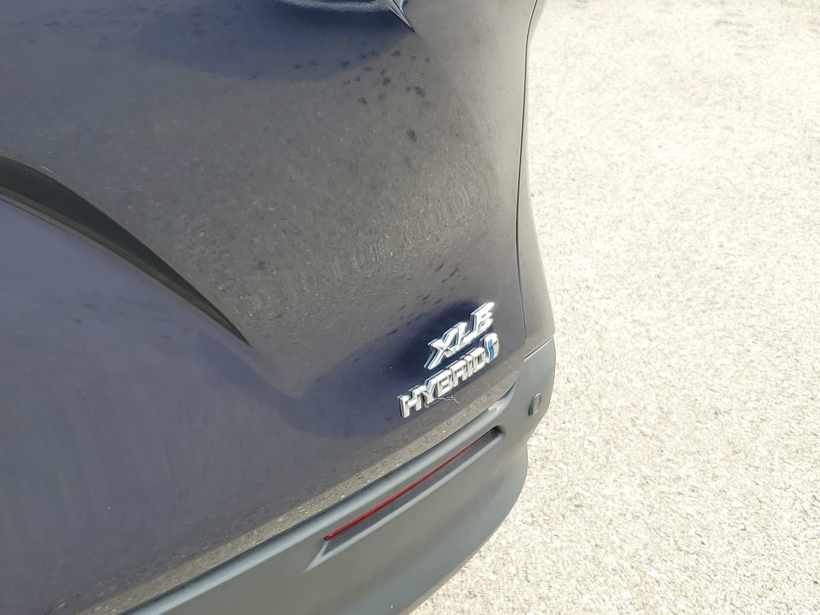 Certified 2024 Toyota Sienna XLE FWD image 7