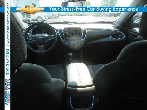 Used 2024 Chevrolet Malibu LT image 24