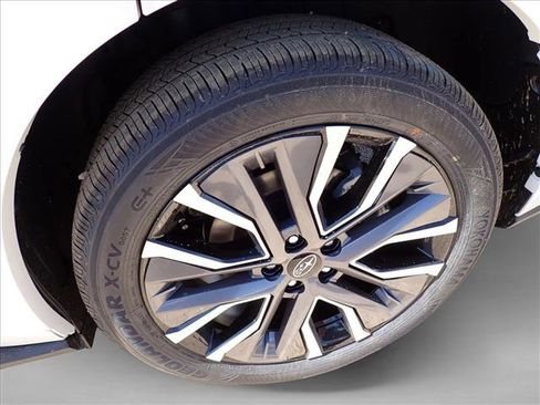 New 2026 Subaru Solterra AWD/4WD image 7