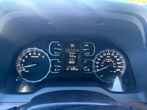 Certified 2021 Toyota Tundra Limited w/ Limited Premium Package AWD/4WD image 24
