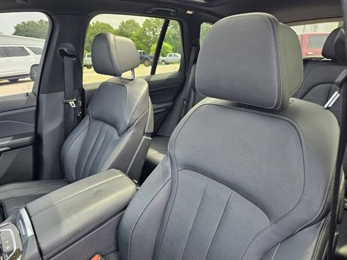 Used 2019 BMW X5 xDrive40i w/ Luxury Seating Package AWD/4WD image 37