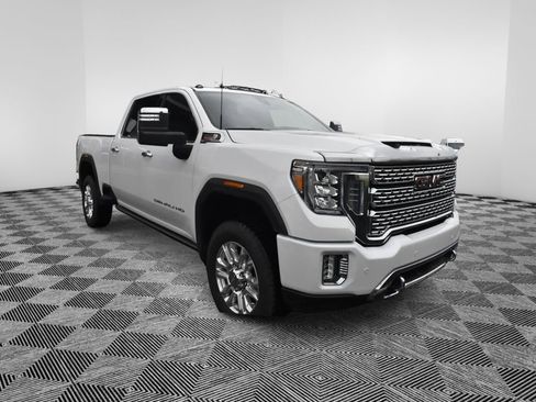 Used 2023 GMC Sierra 3500 Denali w/ Denali Ultimate Package image 7