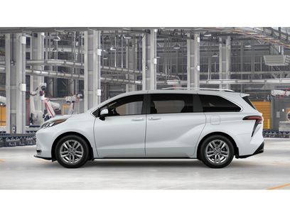 New 2026 Toyota Sienna Limited