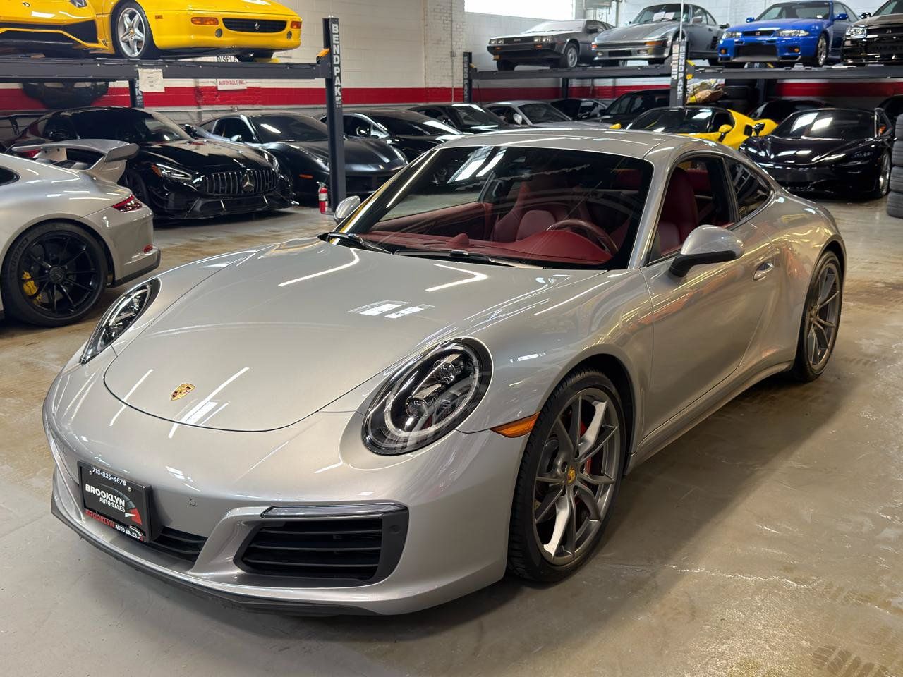 Used 2018 Porsche 911 Carrera 4S AWD/4WD image 11