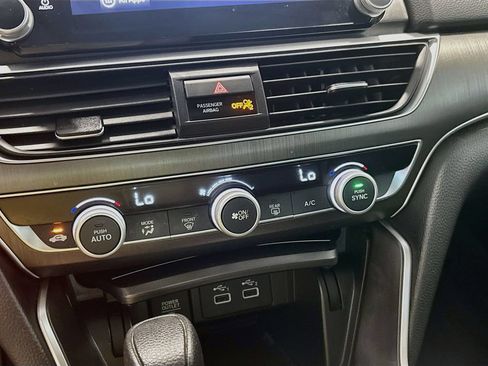 Used 2022 Honda Accord LX image 12