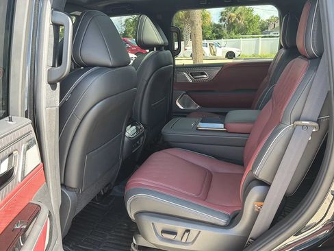 Used 2026 INFINITI QX80 Autograph AWD/4WD image 22