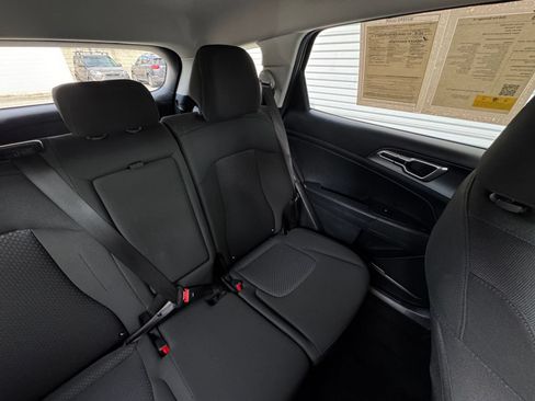 Used 2026 Kia Sportage LX FWD image 37