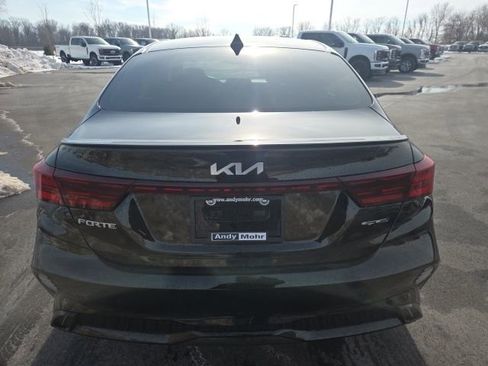 Used 2023 Kia Forte GT-Line w/ GT-Line Premium Package image 9