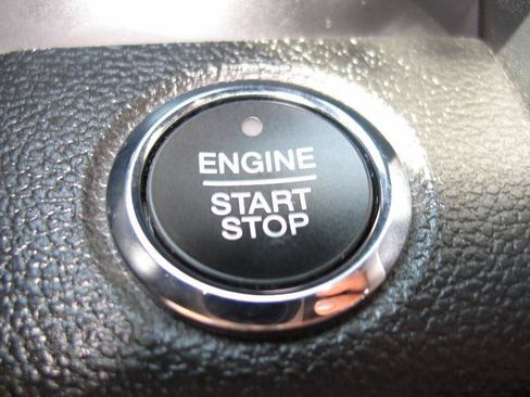 Used 2019 Ford F150 Platinum w/ Equipment Group 701A Luxury AWD/4WD image 53