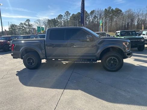 Used 2018 Ford F150 Raptor w/ Equipment Group 802A Luxury image 9
