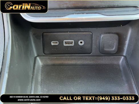 Used 2018 GMC Terrain SLE FWD image 25