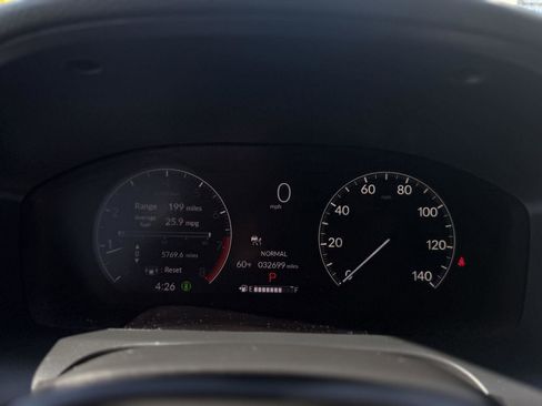 Certified 2024 Honda HR-V EX-L image 16