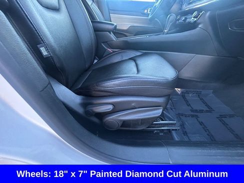 Used 2024 Jeep Compass Limited image 25