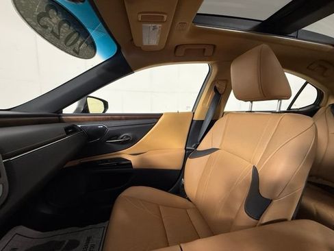 Used 2023 Lexus ES 350 w/ Accessory Package (Z2) FWD image 15