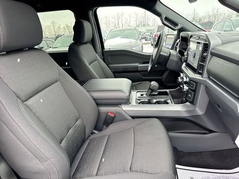 New 2026 Ford F150 XLT w/ Equipment Group 302A MID AWD/4WD image 24