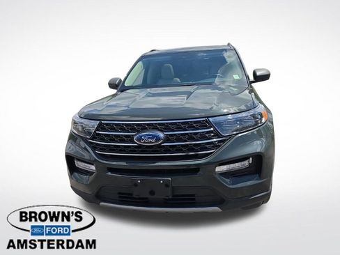 Used 2023 Ford Explorer XLT w/ Equipment Group 202A AWD/4WD image 5