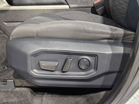Certified 2025 Toyota Sequoia SR5 AWD/4WD image 23
