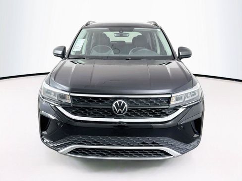 Used 2023 Volkswagen Taos S FWD image 7