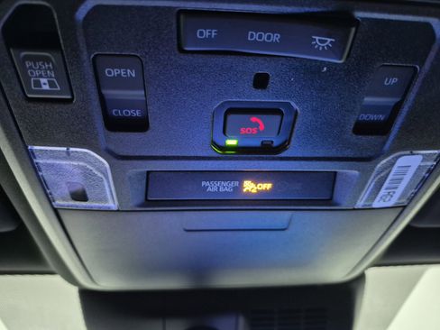 New 2025 Toyota Tacoma TRD Off-Road image 32