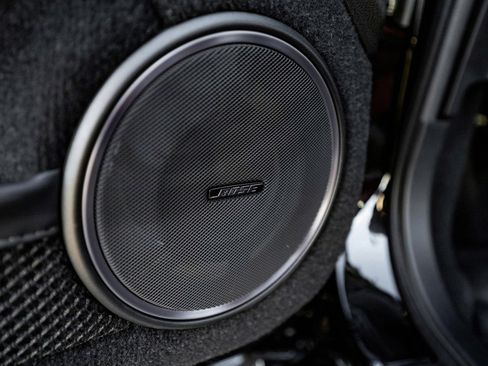 Used 2020 Nissan GT-R Premium w/ Premium Interior Package image 34