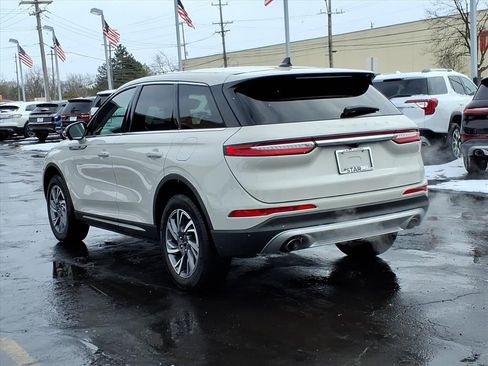 Certified 2023 Lincoln Corsair Standard w/ Equipment Group 101A image 5