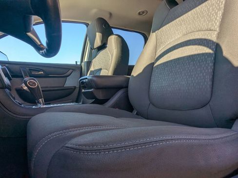 Used 2015 GMC Acadia SLE AWD/4WD image 20