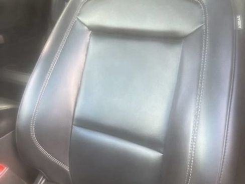 Certified 2023 Ford Explorer XLT w/ Equipment Group 202A AWD/4WD image 12