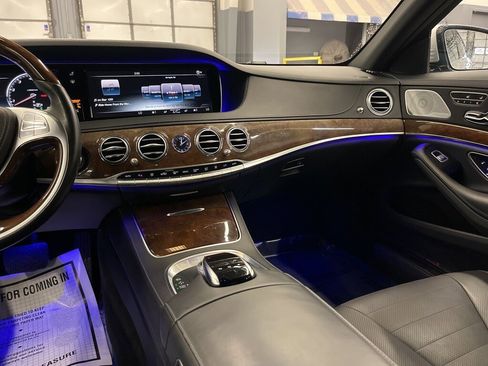 Used 2016 Mercedes-Benz S 550 4MATIC Sedan image 20