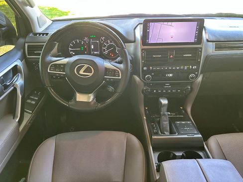 Used 2023 Lexus GX 460 Premium AWD/4WD image 40
