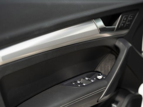 Certified 2022 Audi Q5 2.0T Prestige AWD/4WD image 23