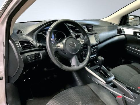 Used 2019 Nissan Sentra S image 17