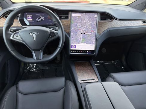 Used 2020 Tesla Model X Long Range image 10