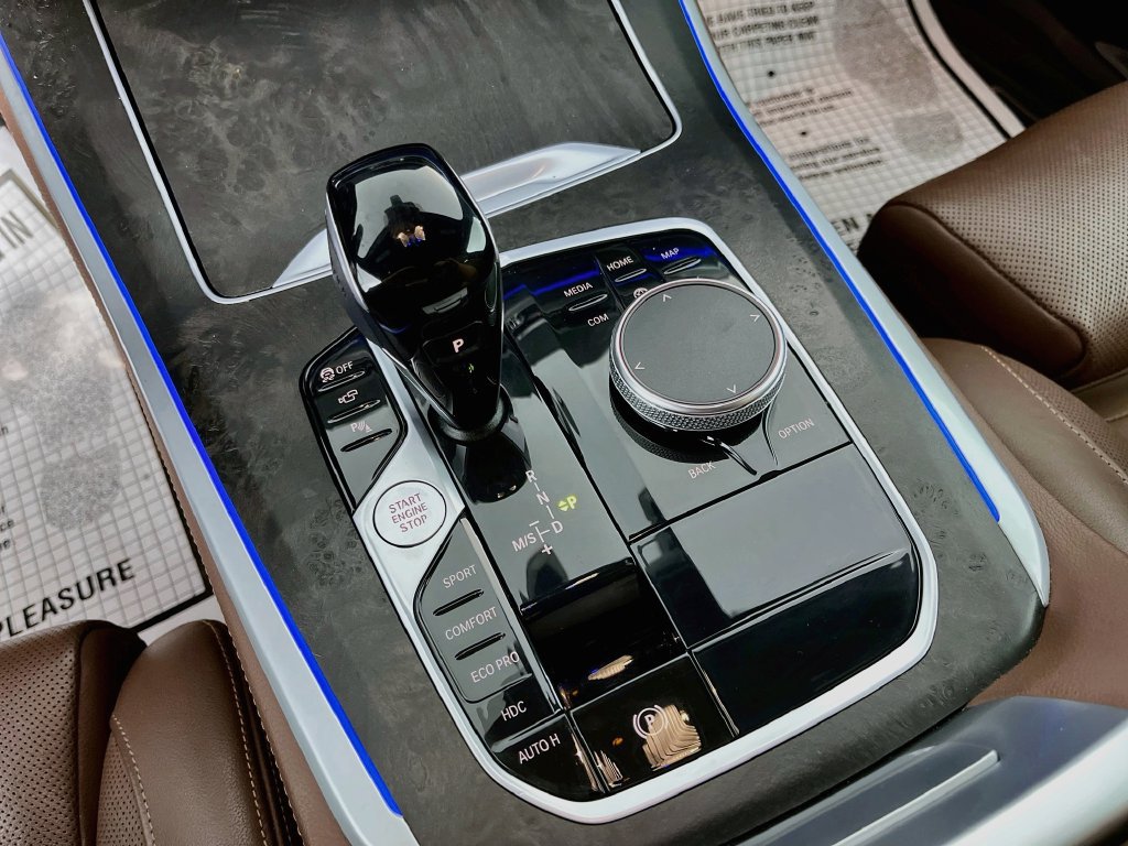 Used 2022 BMW X5 xDrive40i AWD/4WD image 21