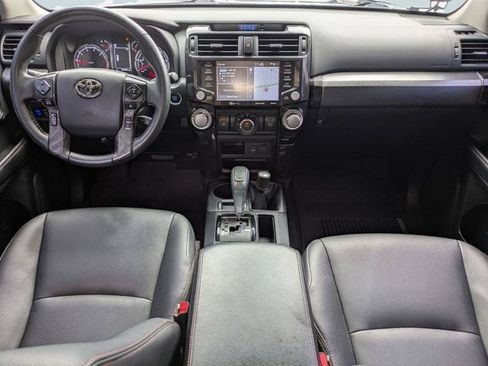 Used 2021 Toyota 4Runner Venture w/ Moonroof Package AWD/4WD image 17