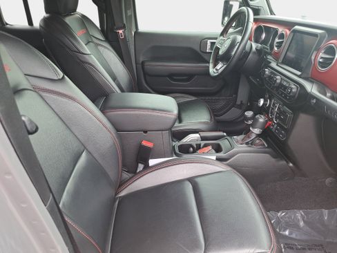 Used 2022 Jeep Wrangler Unlimited Rubicon w/ Xtreme Recon 35" Tire Package AWD/4WD image 10