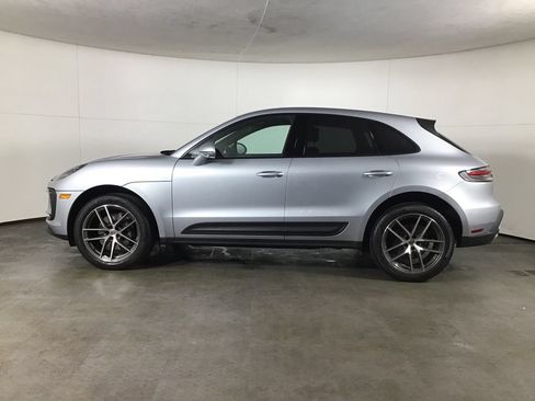 Certified 2023 Porsche Macan Turbo AWD/4WD image 2