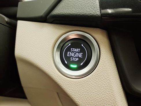 Certified 2025 Cadillac CT4 Premium Luxury image 23