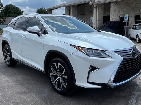 Used 2016 Lexus RX 350 FWD w/ Premium Package image 2
