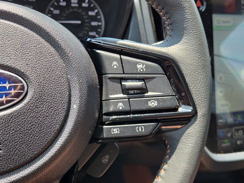 Certified 2025 Subaru Forester Touring AWD/4WD image 21