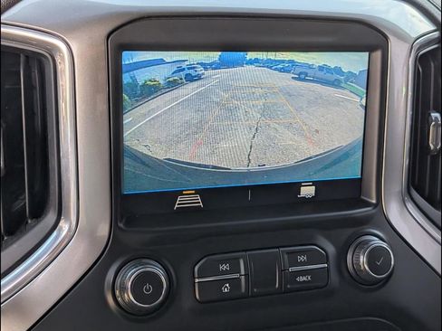 Used 2020 Chevrolet Silverado 1500 LT w/ Remote Start Package AWD/4WD image 8