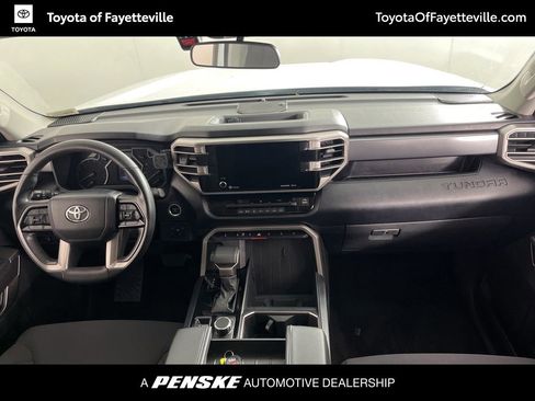 Used 2022 Toyota Tundra SR5 AWD/4WD image 17