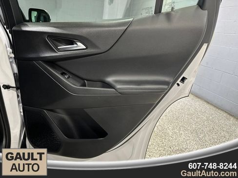 Used 2026 Chevrolet Equinox LT w/ Convenience Package II AWD/4WD image 19